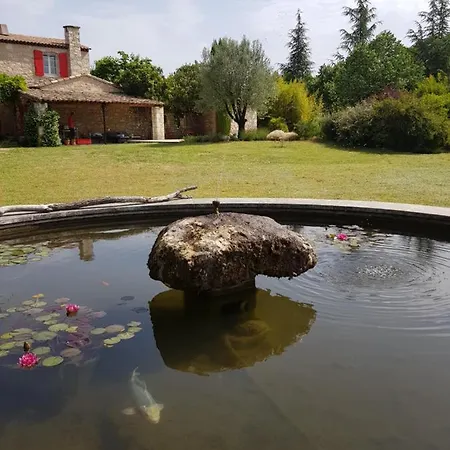 Les Nefliers D'hotes Bed & Breakfast Céreste